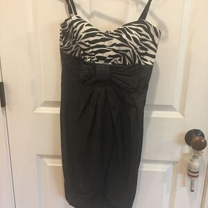 Rue 21 medium zebra print sleeveless dress